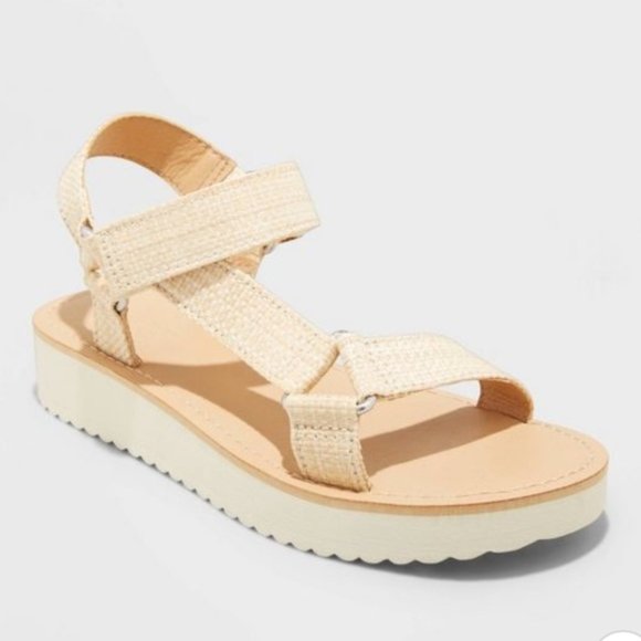 Universal Thread Shoes - Women's Angie Platform Sporty Sandal Heels - Universal Thread Natural